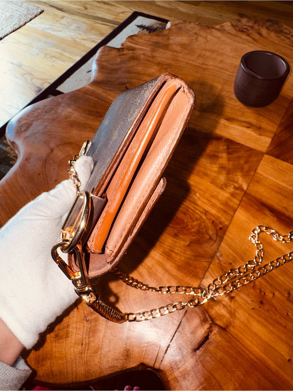 Louis Vuitton vintage monogram Sarah wallet converted to Crossbody 1997 - Picture 6 of 16